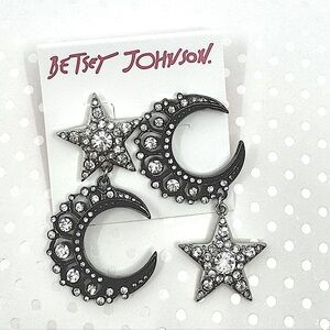 Betsey Johnson ‘Shine Bright” Moon and Star Earrings NWT!